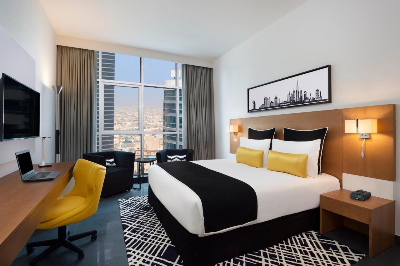 Tryp By Wyndham Dubai Hotel Exterior foto