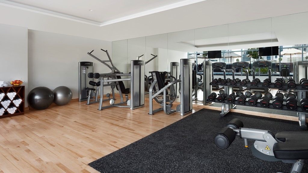 Tryp By Wyndham Dubai Hotel Exterior foto Gym equipment